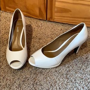 Peep toe white Clark’s